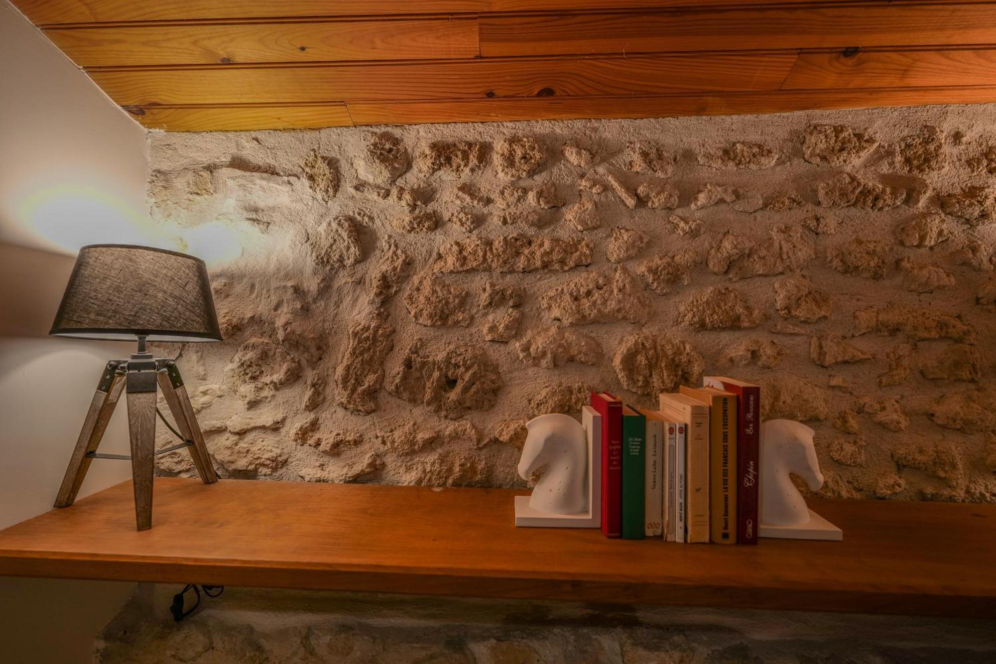 Chateau Baleste - Logement 2 Montesquieu  エクステリア 写真